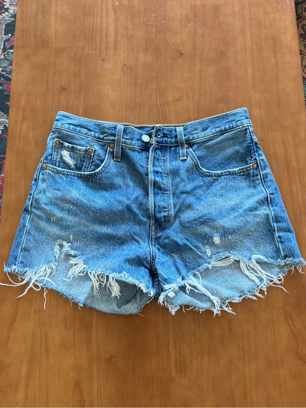 Levi cutoff jean shorts